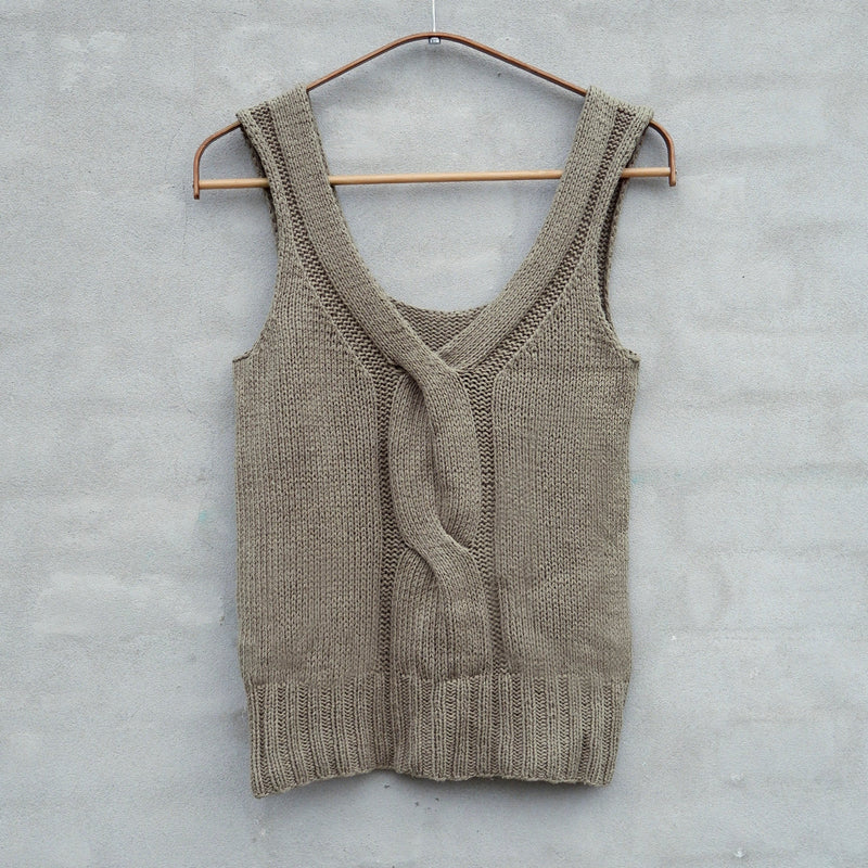 Twisted V-top – Strickanleitung & Garnpaket