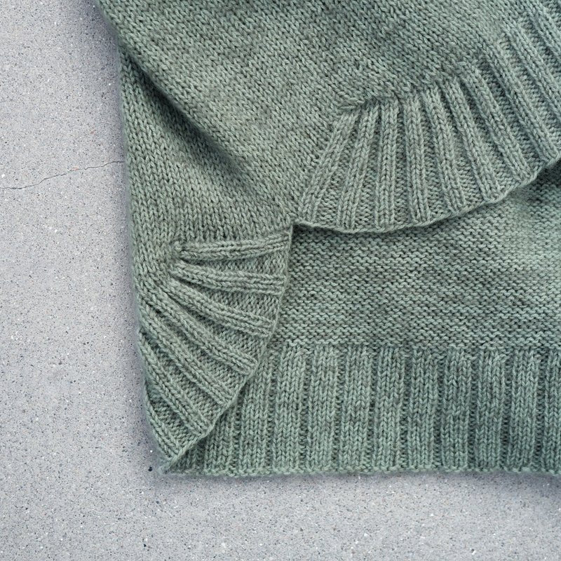 Astrid Sweater – Strickanleitung & Garnpaket - BONIFAKTUR - Kleinste - Astrid Sweater – Strickanleitung & Garnpaket
