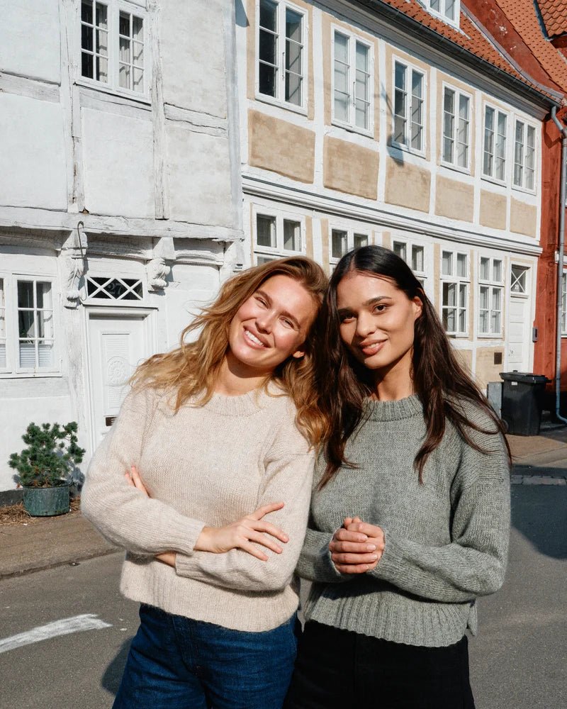 Astrid Sweater – Strickanleitung & Garnpaket - BONIFAKTUR - Kleinste - Astrid Sweater – Strickanleitung & Garnpaket