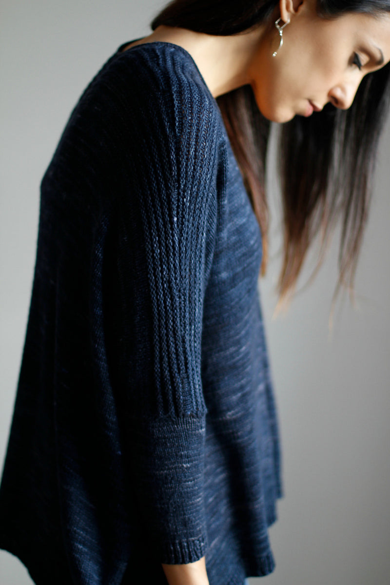V-neck Boxy von Joji Locatelli