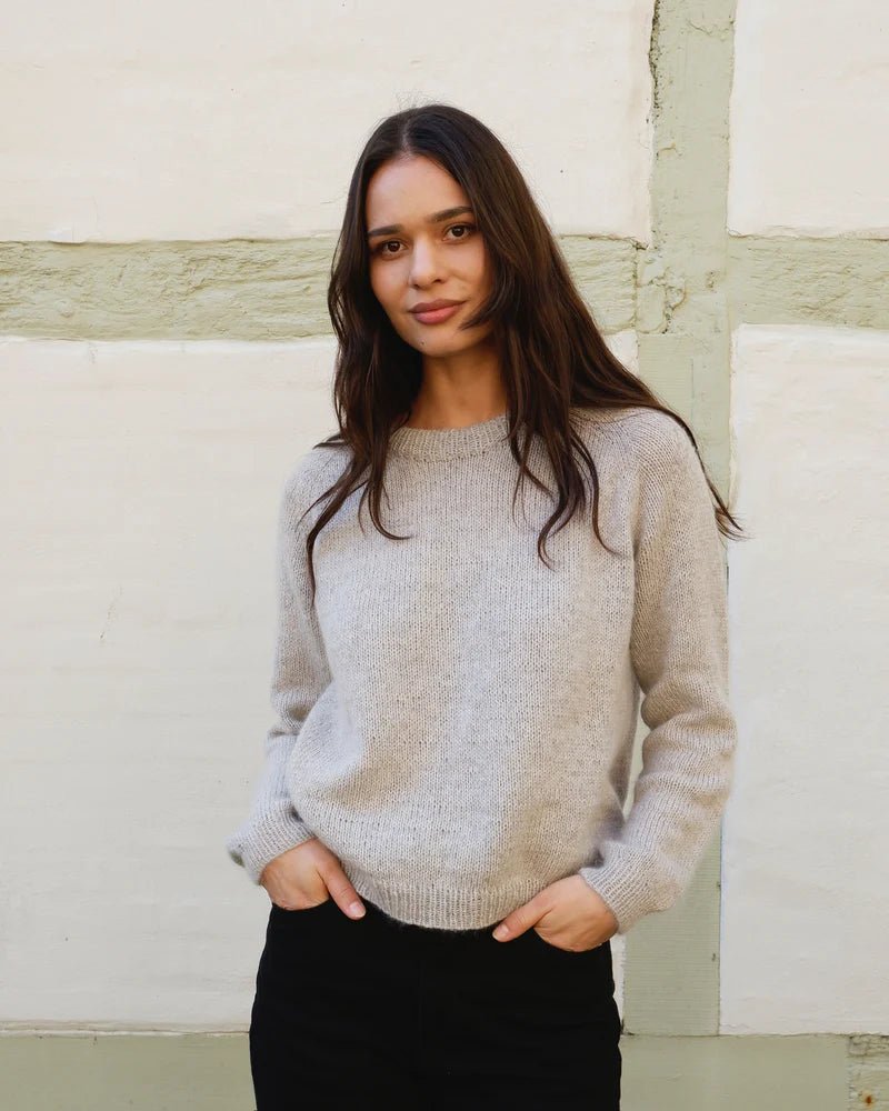 It's not a Sweatshirt – Strickanleitung & Garnpaket - BONIFAKTUR - Kleinste - It's not a Sweatshirt – Strickanleitung & Garnpaket