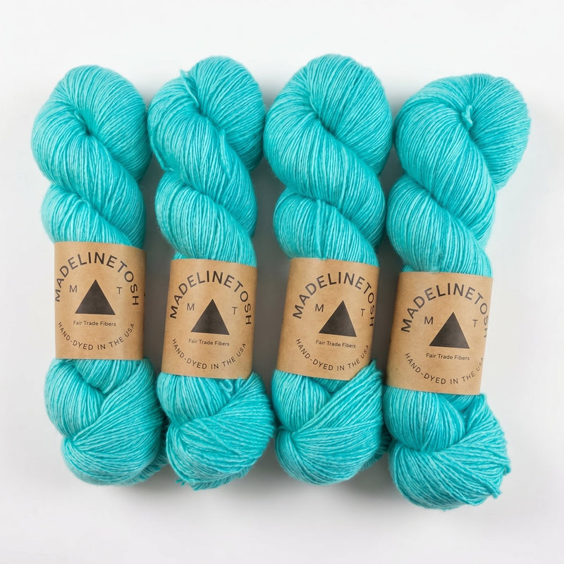 Madelinetosh TOSH MERINO LIGHT - BONIFAKTUR - Button Jar Blue - Madelinetosh TOSH MERINO LIGHT