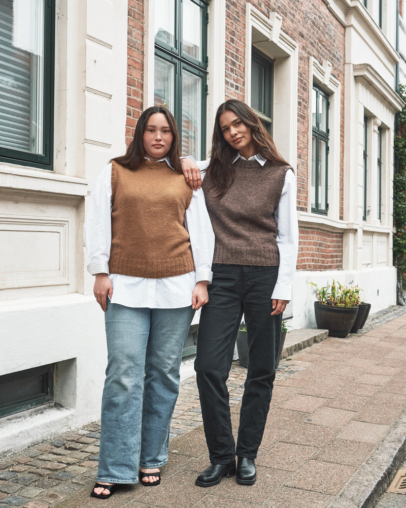 Olive's Vest – Strickanleitung & Garnpaket - BONIFAKTUR - Kleinste -Olive's Vest – Strickanleitung & Garnpaket - BONIFAKTUR