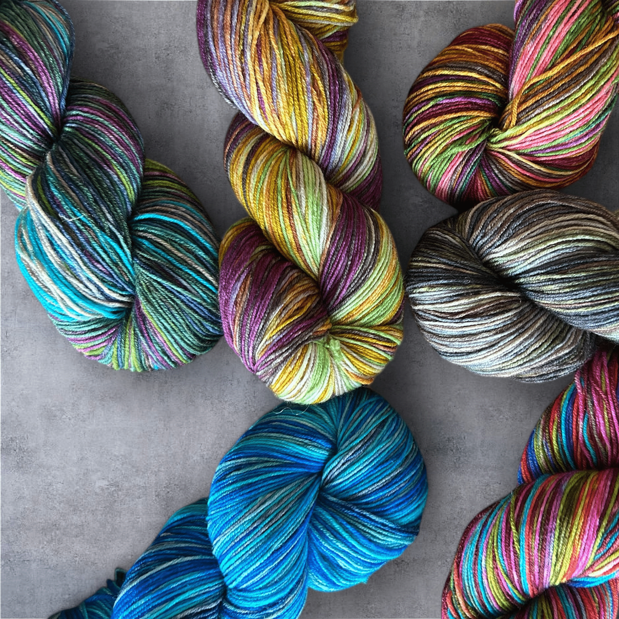 Urth Yarns - BONIFAKTUR