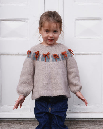 Christmas Morning Tunic Kids – Strickanleitung & Garnpaket