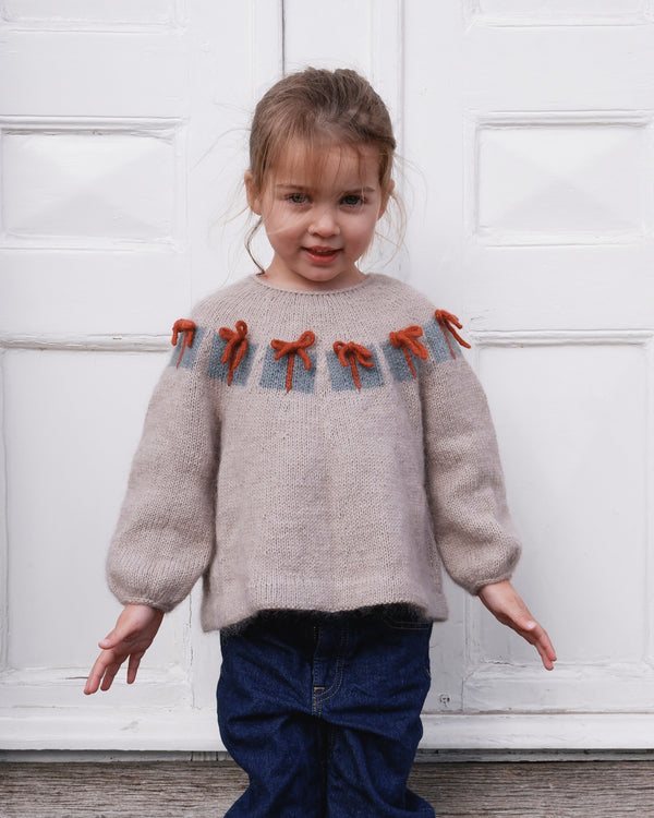 Christmas Morning Tunic Kids – Strickanleitung & Garnpaket