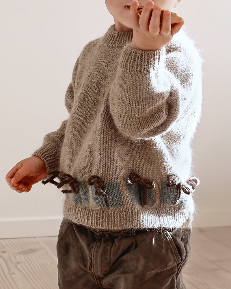 Christmas Morning Sweater Kinder