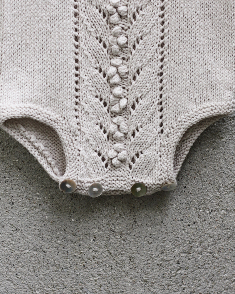 Blueberry Romper – Strickanleitung & Garnpaket - BONIFAKTUR - Kleinste -Blueberry Romper Baby