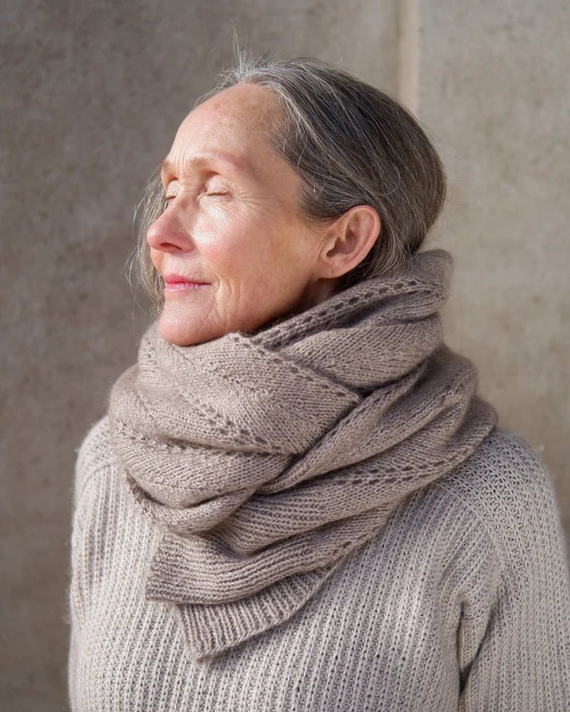 Fern Scarf – Strickanleitung & Garnpaket - BONIFAKTUR - Kleinste - Fern Scarf – Strickanleitung & Garnpaket