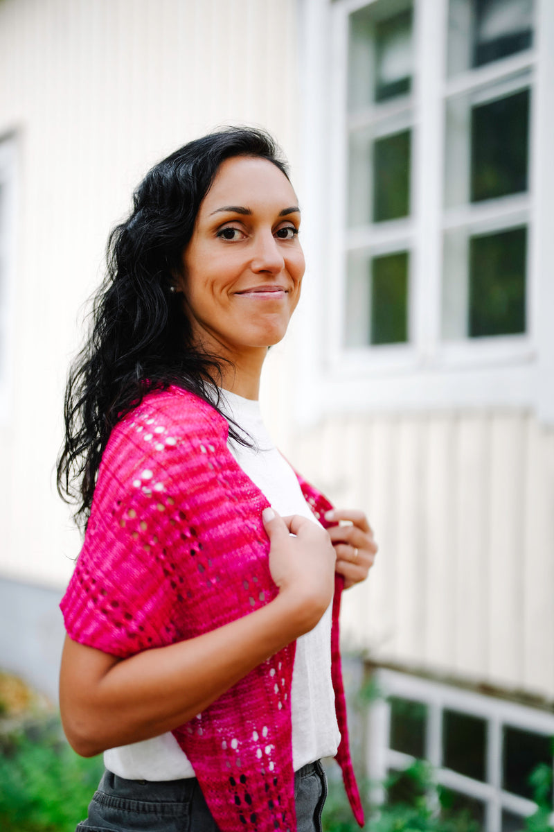 Hallgrímskirkja Shawl von Joji Locatelli