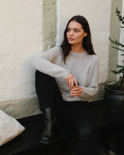 It's not a Sweatshirt – Strickanleitung & Garnpaket - BONIFAKTUR - Kleinste - It's not a Sweatshirt – Strickanleitung & Garnpaket