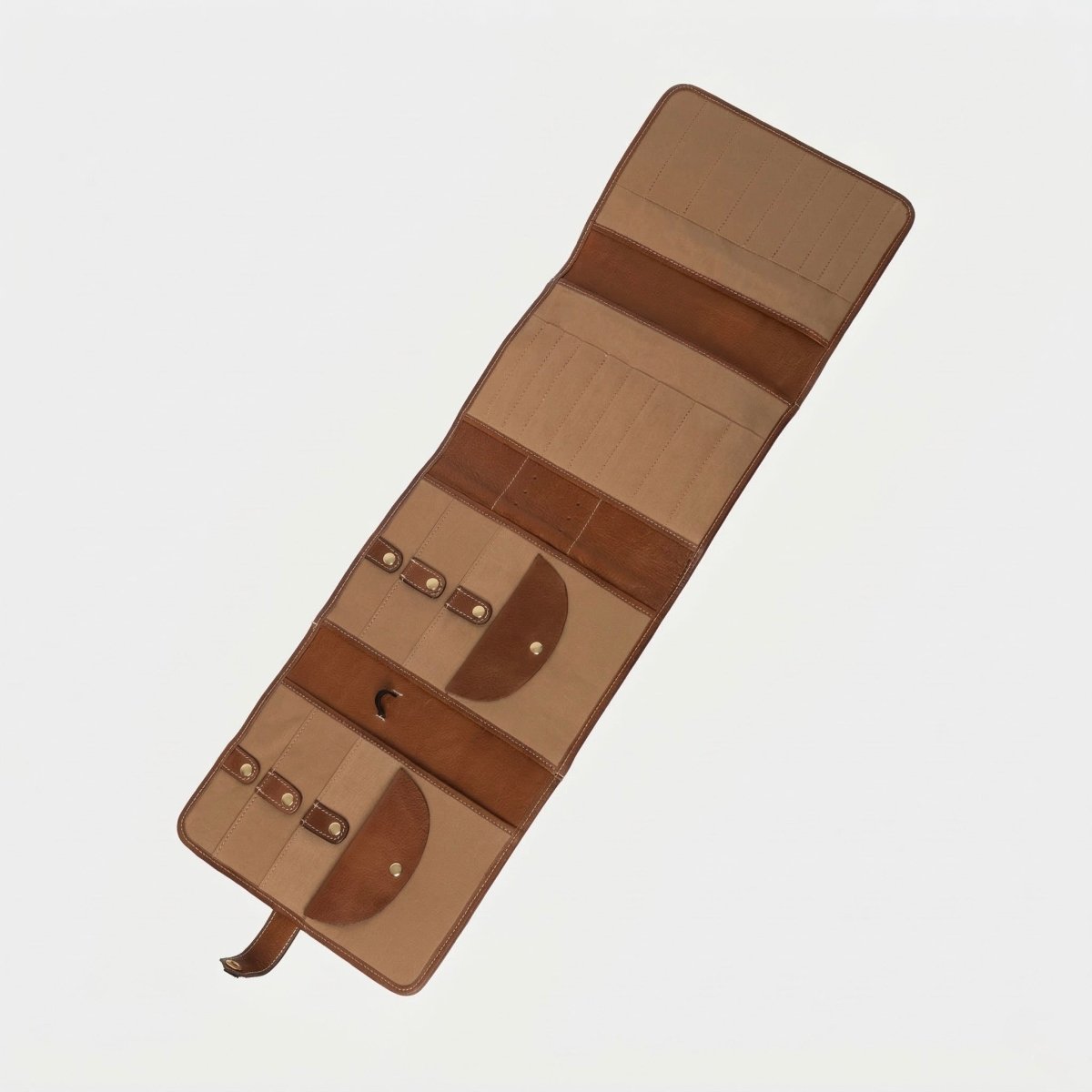 RE:DESIGNED Project 14 - Nadeletui - BONIFAKTUR - Walnut and Gold - farbe_walnut - and - gold